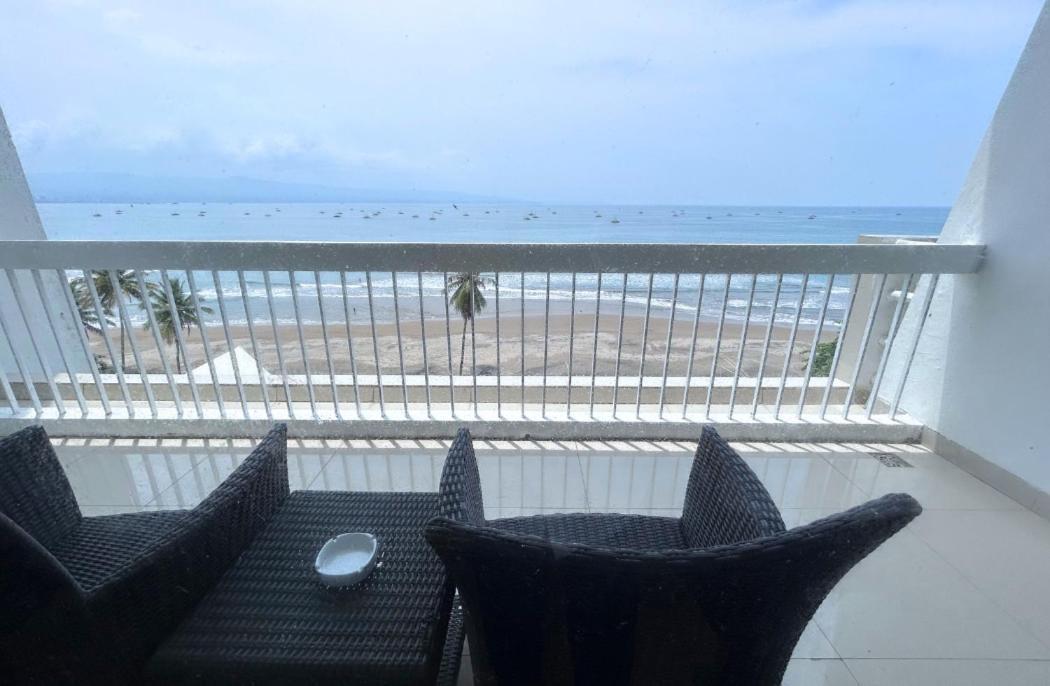 Grand Inna Samudra Beach Cimaja Kültér fotó